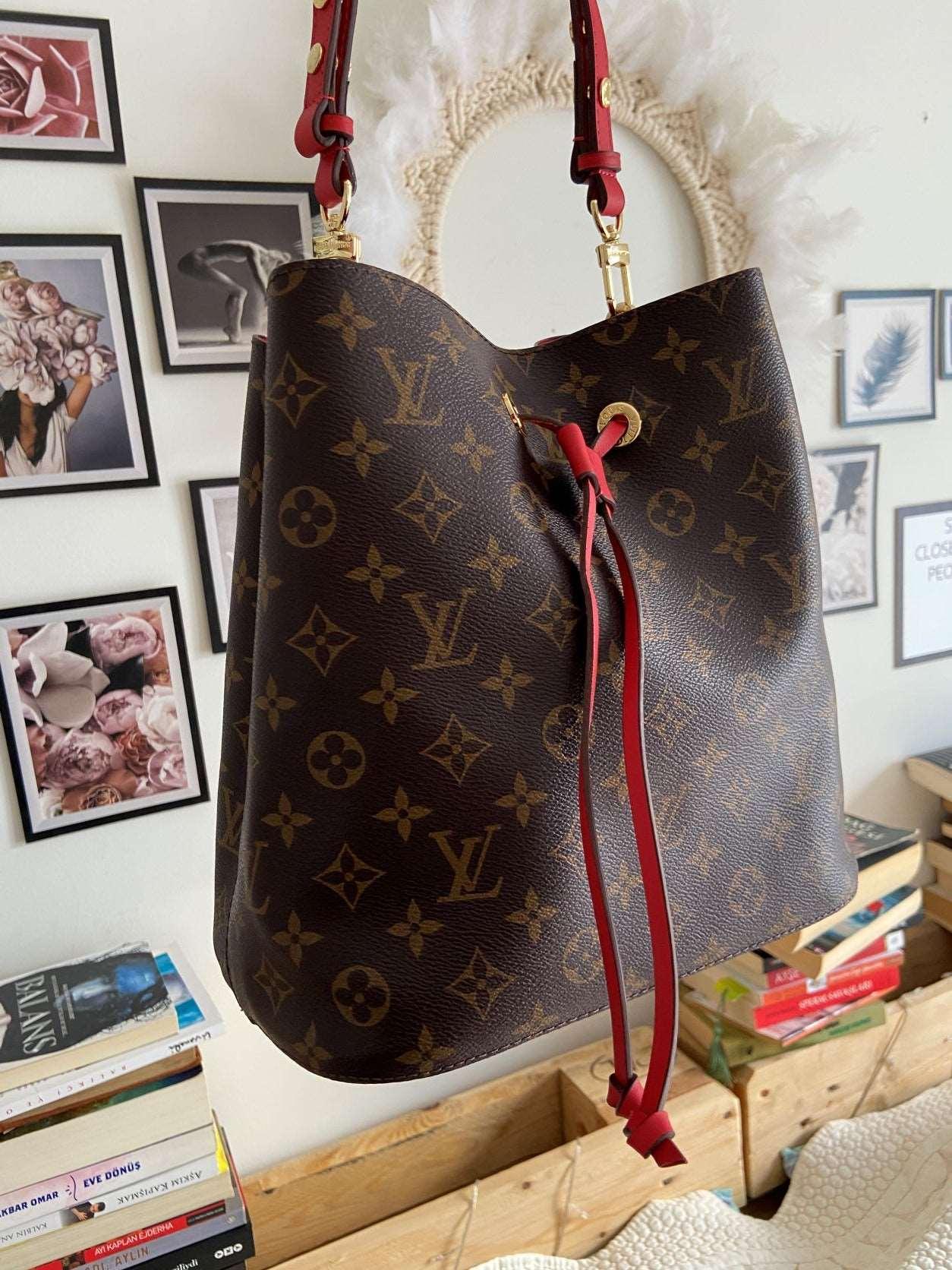 Louis Vuitton Monogram Poppy NÉONOÉ Handbag For Women LVV - Tracesilver