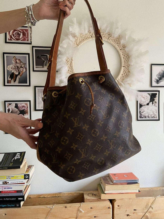 Authentic Louis Vuitton Noe Monogram Shoulder Bag - Tracesilver