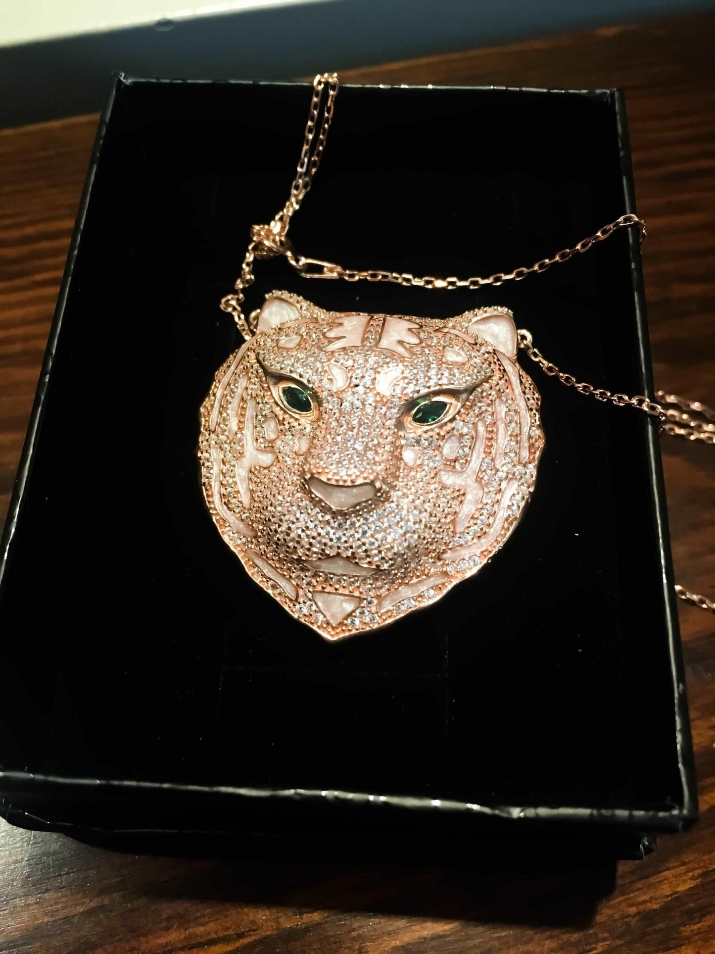 Emerald Eye Rose Gold Leopard Head Zircon Stone 925 Sterling Silver Custom Desing Necklace, Handmade Nacre Working Jewelry Leopard Pendant - Tracesilver
