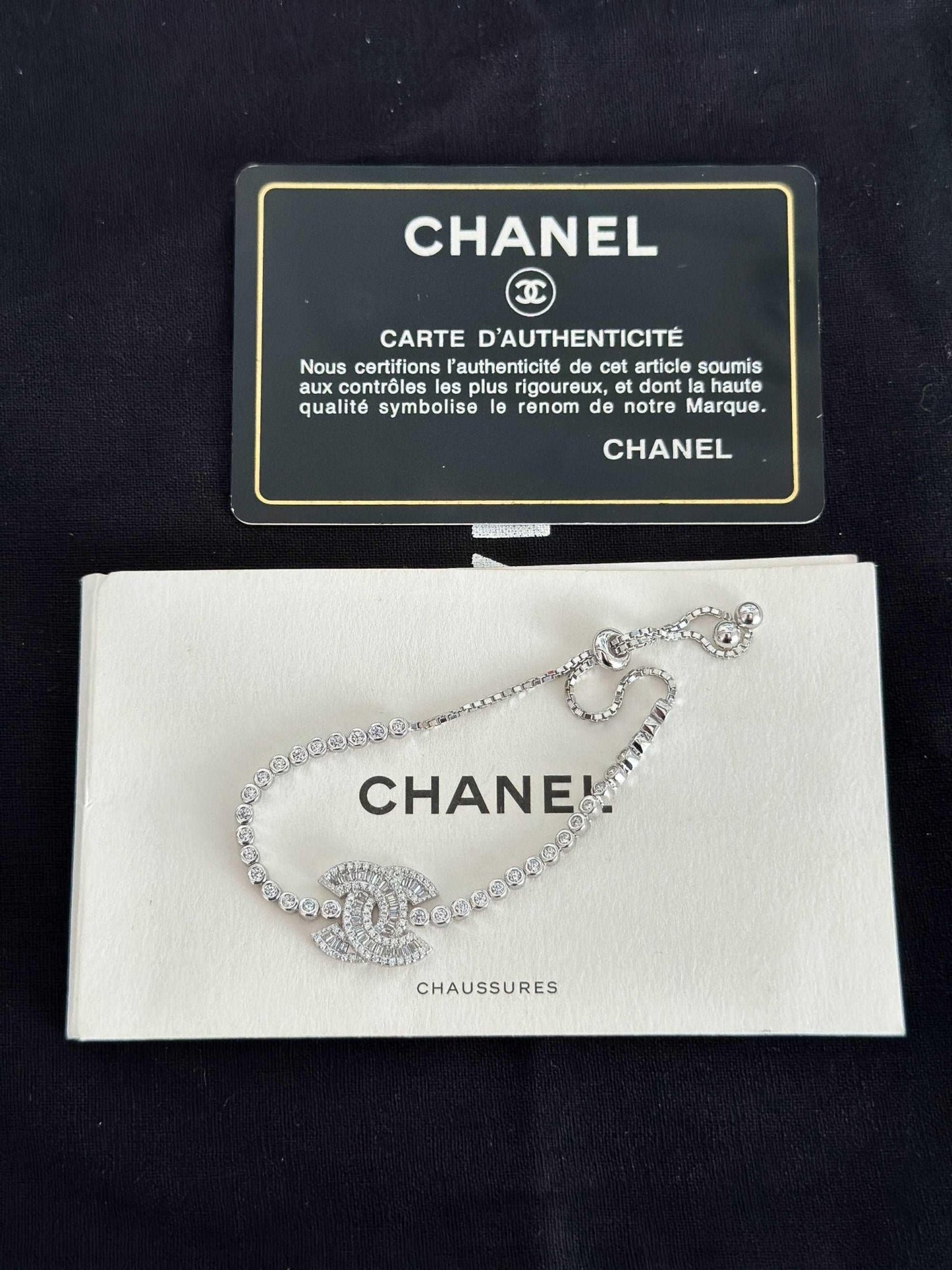 Exquisite 925 Sterling Silver Chanel Bracelet with Brilliant White Zircon Stone - Timeless Elegance - Tracesilver